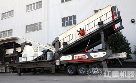 車載流動(dòng)錘式破碎機(jī)多少錢？產(chǎn)量多高？